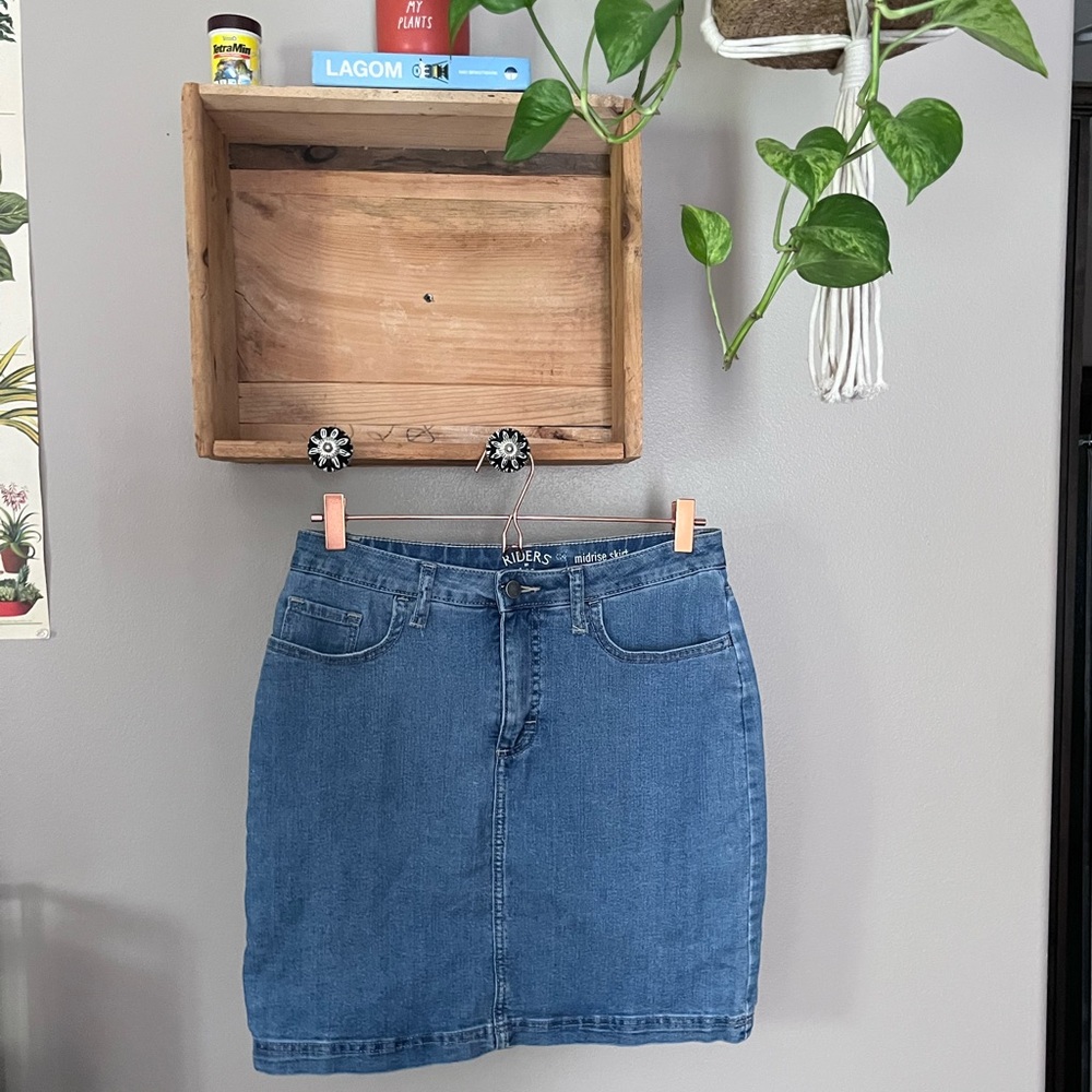 Riders by Lee Midrise Skort